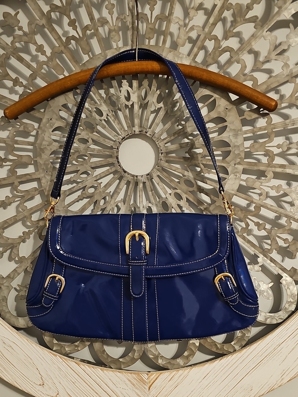 Maxx New York Shoulder Bag
